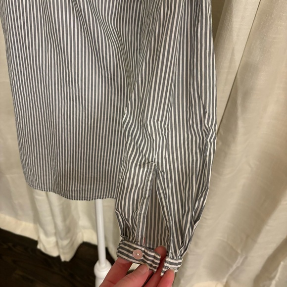 Striped Grey/white Button Up Blouse (S) - Picture 4 of 6